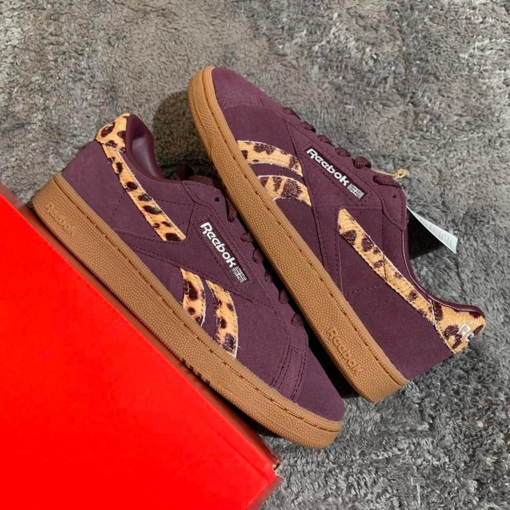 Reebok Club C 85 burgundy leopard print classy tennis trainers - Picture 2 of 2